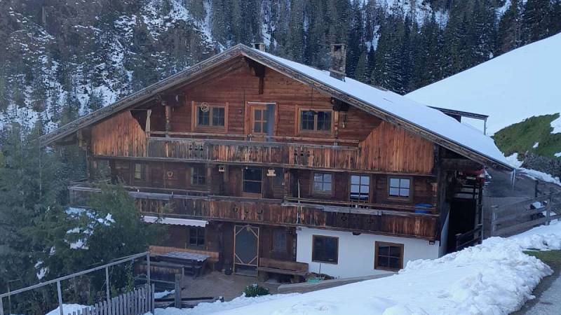 das Haus Unterthaler im Winter